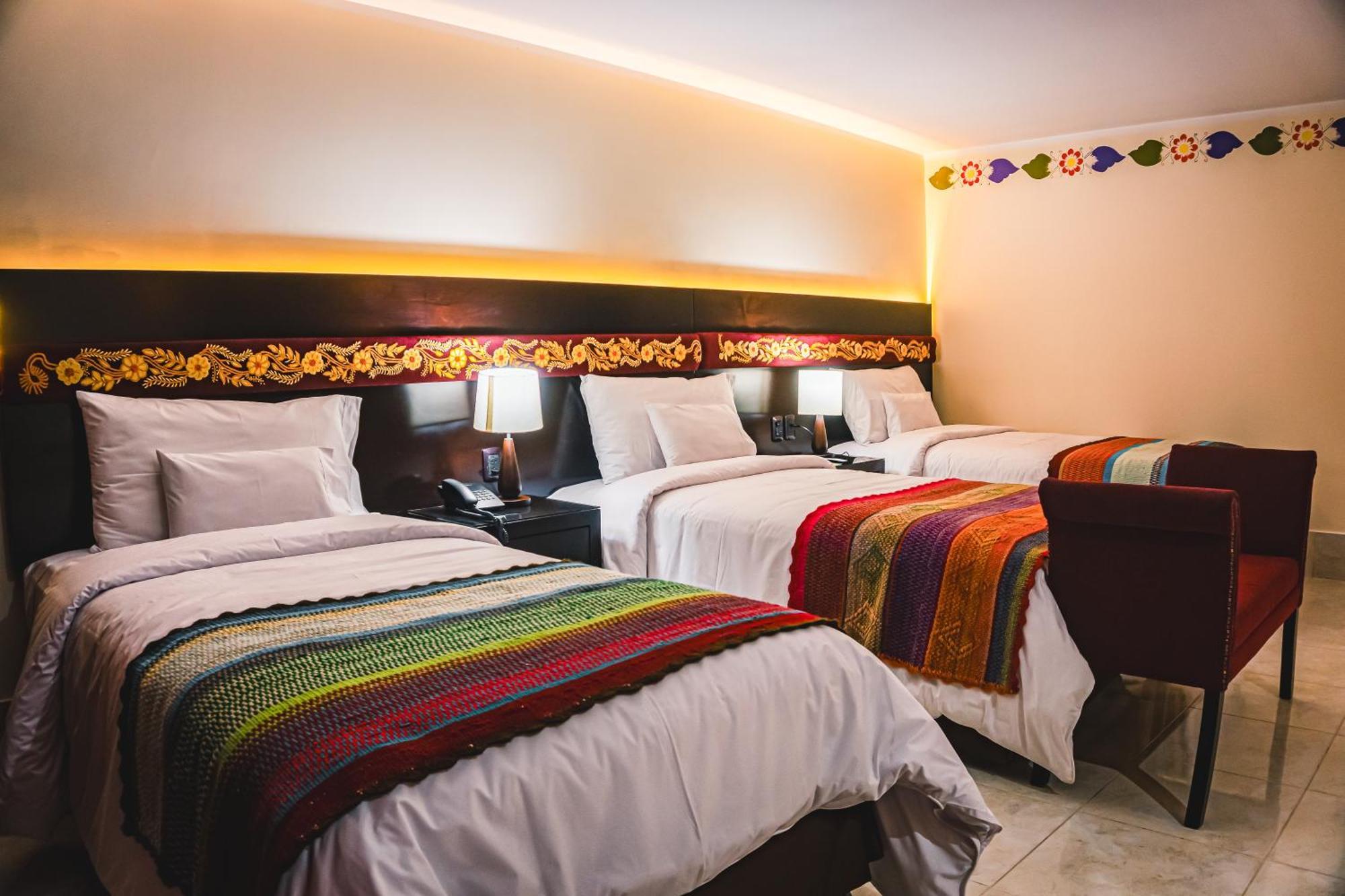 Hotel Altipacha 3*