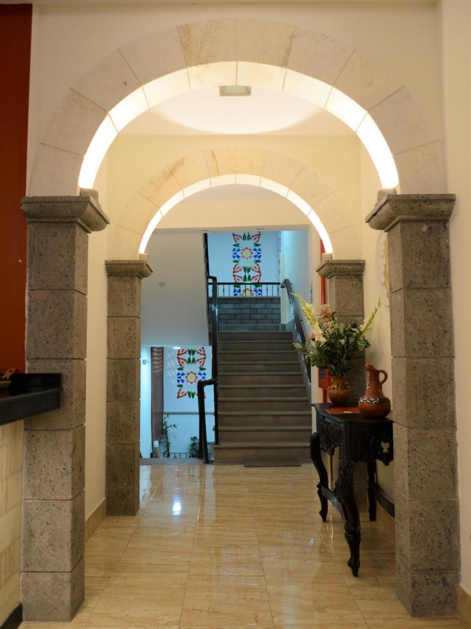 Hotel Altipacha 3*